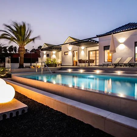 Vila Orchilla By Ecr